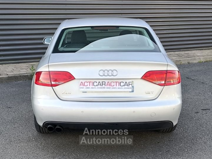 Audi A4 IV 18 TFSI 160 AMBIENTE BVA - 23