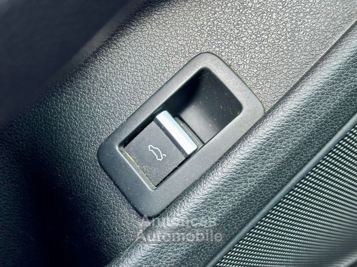 Audi A5 CABRIOLET 20 TDI 190 S tronic 7 Design Luxe - 25