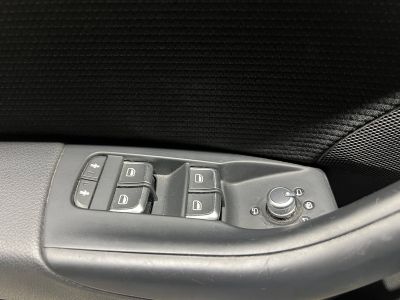 Audi Q3 14 TFSI COD Ultra 150 ch S line   - 26