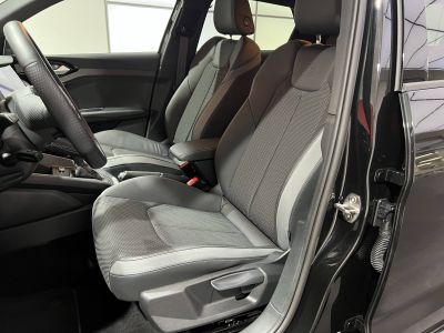 Audi A1 Sportback 30 TFSI 116 ch S tronic 7 S Line   - 14