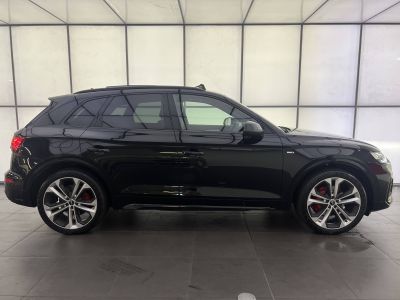 Audi Q5 50 TFSIe 299 S tronic 7 Quattro S line   - 6