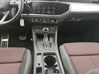 Audi Q3 Sportback S line 45 TFSIe 245CV - 1ère main Jantes 19&quot; BLACK Edition   - 12