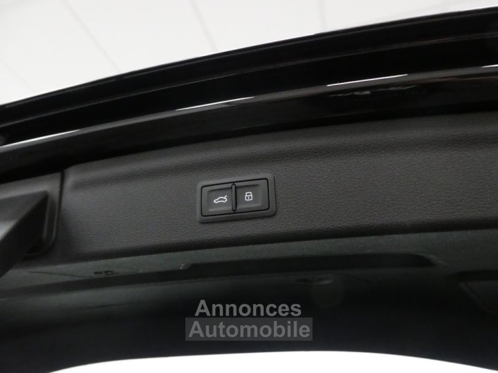 Audi Q3 35 TFSI 150CH MILD HYBRID DESIGN LUXE S TRONIC 7 - 6