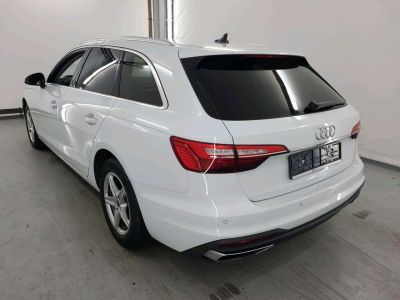 Audi A4 Avant 35TDi STRONIC   - 4