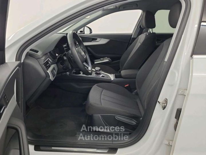 Audi A4 Avant 35TDi STRONIC - 6