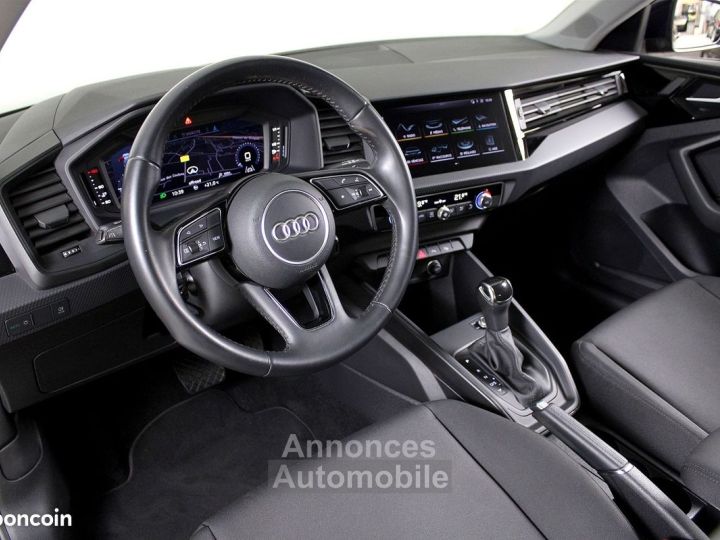 Audi A1 Sportback 25 TFSI 95CH BUSINESS LINE S TRONIC 7 - 4