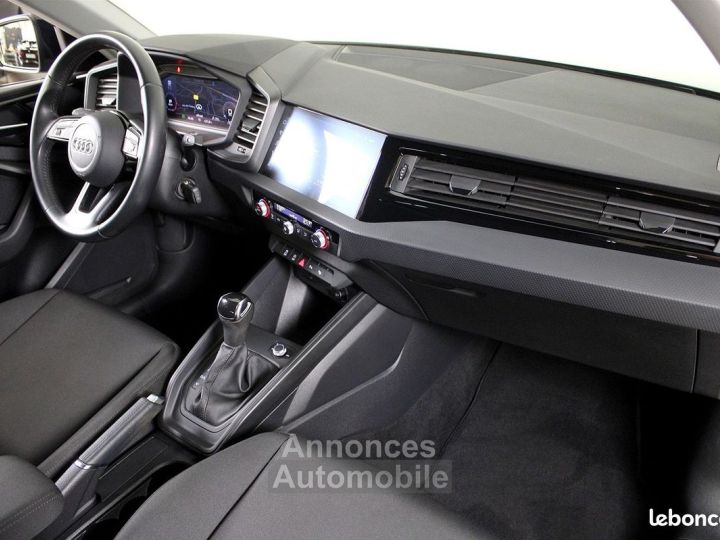 Audi A1 Sportback 25 TFSI 95CH BUSINESS LINE S TRONIC 7 - 19