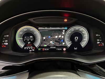 Audi Q8 60 TFSI e 490 Tiptronic 8 quattro Competition   - 36