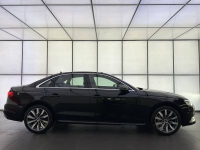 Audi A4 40 TFSI 204 S tronic 7 Avus   - 5