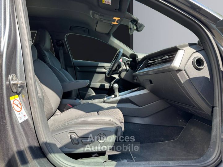 Audi A3 Sportback 35 TFSI 150 S Line - 11