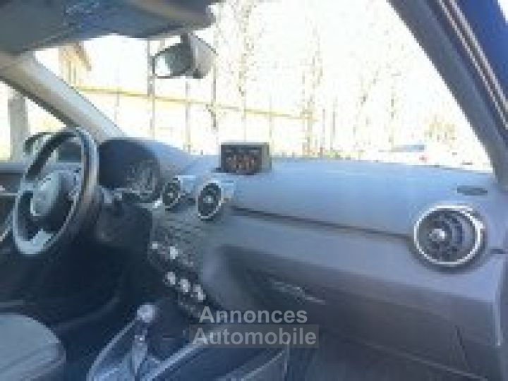 Audi A1 Sportback 16 TDI 90CH FAP AMBITION S TRONIC 7 5 PLACES - 10