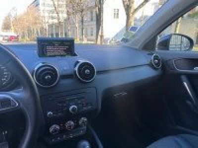 Audi A1 Sportback 16 TDI 90CH FAP AMBITION S TRONIC 7 5 PLACES   - 14