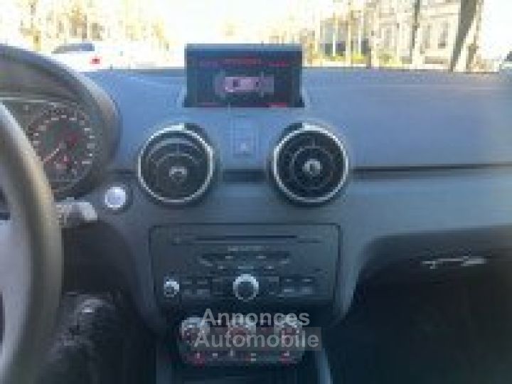 Audi A1 Sportback 16 TDI 90CH FAP AMBITION S TRONIC 7 5 PLACES - 16