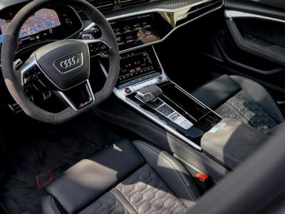 Audi RS6 Avant 40 V8 TFSI 630ch Performance quattro tiptronic   - 12
