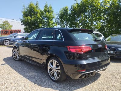 Audi A3 III 15 TFSI 150ch S line S tronic 7   - 3