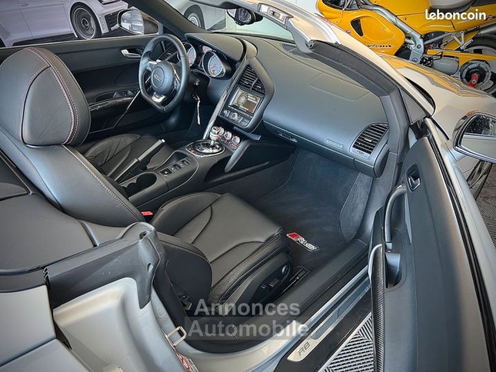 Audi R8 Spyder 42 v8 fsi 430 r tronic 6 - 3