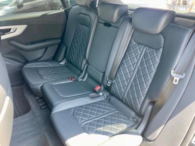 Audi Q8 30 55 TFSIE 381H 340ch HYBRID S-LINE QUATTRO TIPTRONIC BVA 1ère Main   - 17