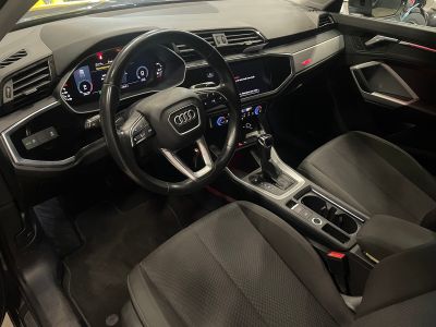 Audi Q3 Sportback 35 TDI 150 ch S tronic 7 Design   - 9