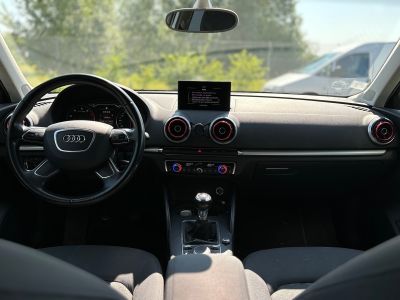 Audi A3 14 TFSI 122 CH ATTRACTION 3 PORTES - SIEGES CHAUFFANTS   - 9