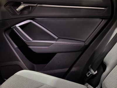 Audi Q3 35 TFSI 150 ch S tronic 7 S line   - 10