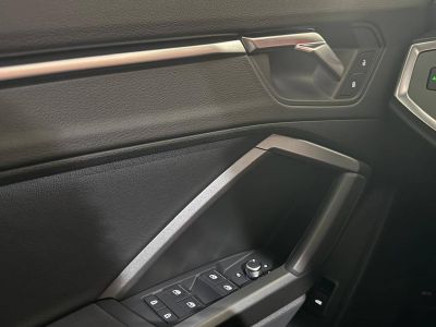 Audi Q3 35 TFSI 150 ch S tronic 7 S line   - 12
