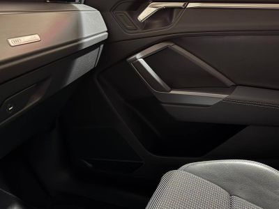 Audi Q3 35 TFSI 150 ch S tronic 7 S line   - 18