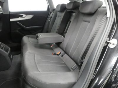Audi A4 Avant 35 TDI 163CH BUSINESS LINE S TRONIC 7 9CV   - 8