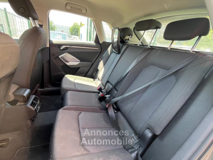 Audi Q3 35 TFSI 150ch Mild Hybrid Business line S tronic 7 - 14