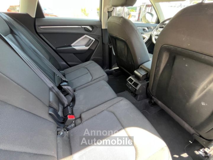 Audi Q3 35 TFSI 150ch Mild Hybrid Business line S tronic 7 - 16