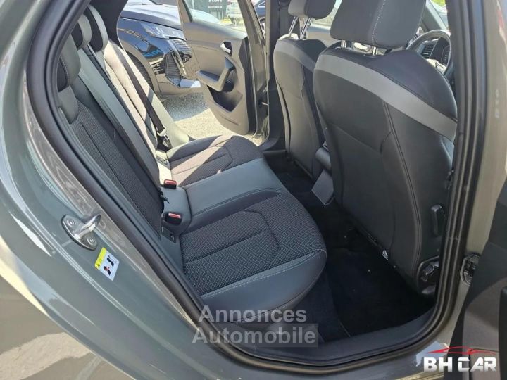 Audi A1 Sportback 10 30 tfsi 110 s-line - 12