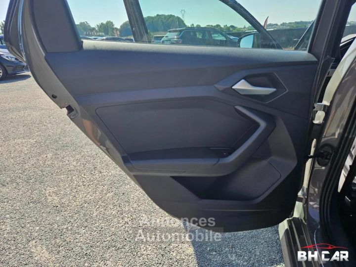 Audi A1 Sportback 10 30 tfsi 110 s-line - 23