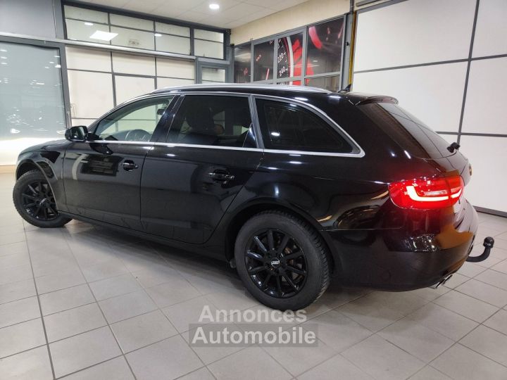 Audi A4 IV (B8) 20 TDI 150ch clean diesel DPF Attraction Multitronic Euro6 - 3