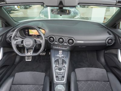 Audi TT Roadster III 45 TFSI 245ch quattro S tronic 7 S-Line   - 11