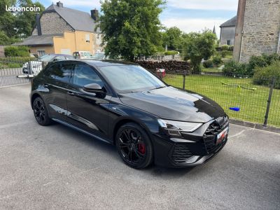 Audi A3 Sportback 45TFSI e 272 SLINE STRONIC 6 TOIT OUVRANT SIEGES SPORT COUTURE ROUGE MATRIX HAYON CAMERA JANTES NOIRES GARANTIE 24 MOIS   - 1
