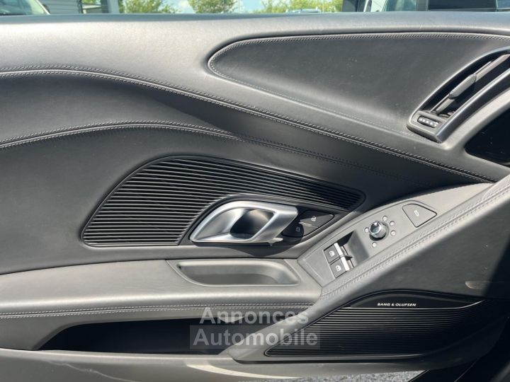 Audi R8 V10 52 FSI 620 S tronic 7 Performance Quattro - 12