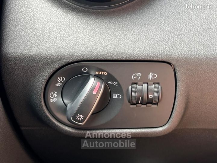 Audi A1 Sportback 5P 14 TFSI 125 S-TRONIC 7 GPS-RADAR AV&AR-SIÈGES CHAUFF-ATTELAGE - 15