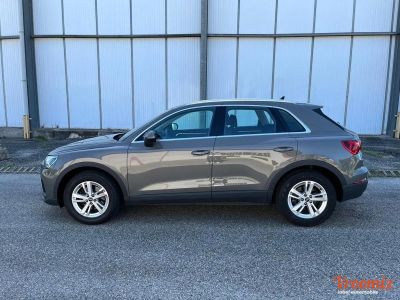 Audi Q3 TDI 150 ch S tronic 7 Business line   - 8
