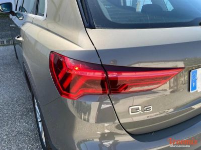 Audi Q3 TDI 150 ch S tronic 7 Business line   - 42