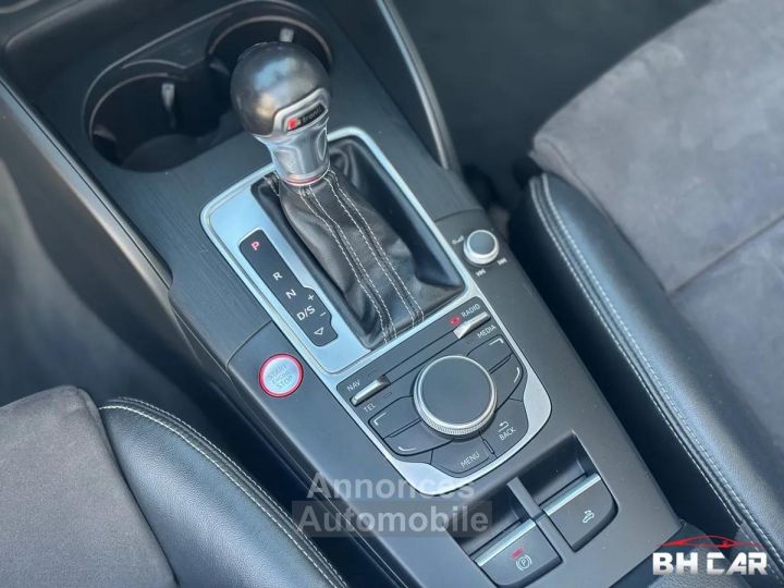 Audi S3 Quattro 20 TFSi 16V S-Tronic 6 300cv - 15