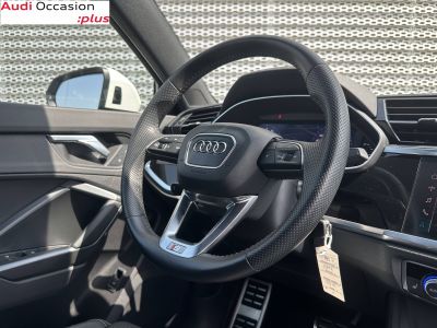 Audi Q3 35 TFSI 150 ch S tronic 7   - 7