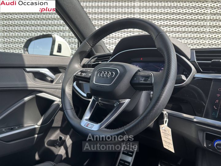 Audi Q3 35 TFSI 150 ch S tronic 7 - 7
