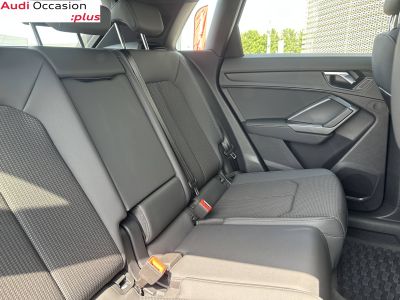 Audi Q3 35 TFSI 150 ch S tronic 7   - 9