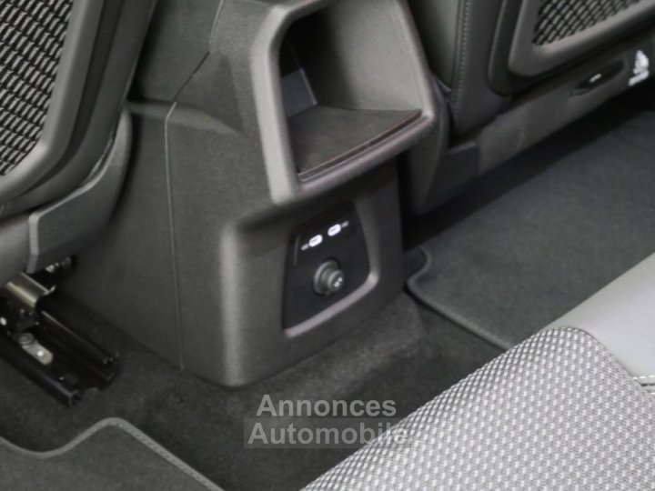 Audi Q4 E-Tron 45 285 ch 82 kWh - 3