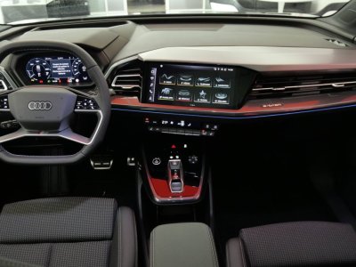 Audi Q4 E-Tron 45 285 ch 82 kWh   - 13