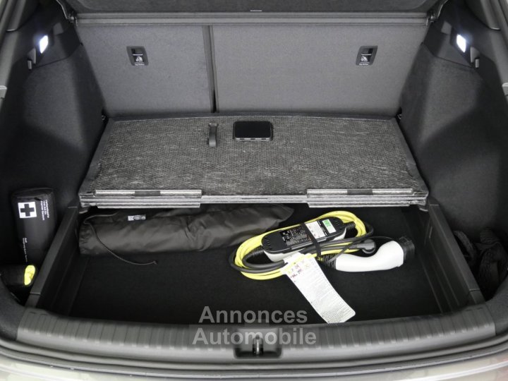 Audi Q4 E-Tron 45 285 ch 82 kWh - 29