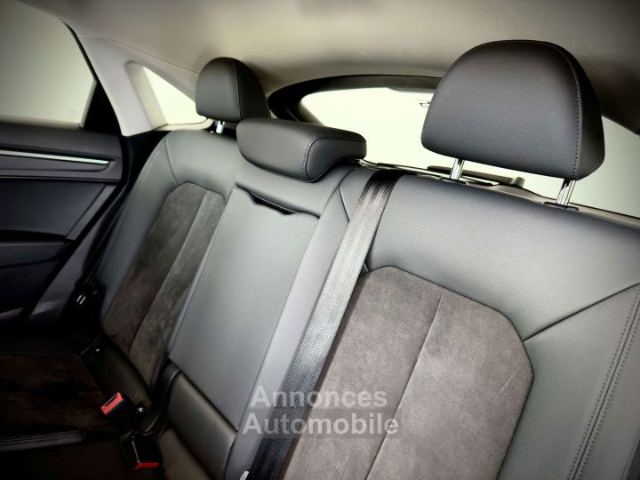 Audi Q3 Sportback 20TDi S-LINE-COCKPIT-TO-CAMERA-PDC - 17