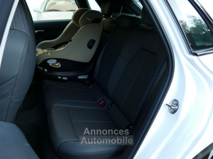 Audi A3 Sportback 35 15 TFSIe 150 Ch S-LINE S-TRONIC TOIT OUVRANT MILD HYBRID - 14