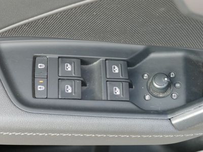 Audi A3 Sportback 35 15 TFSIe 150 Ch S-LINE S-TRONIC TOIT OUVRANT MILD HYBRID   - 17