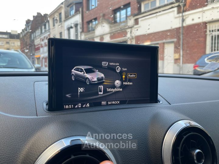 Audi A3 Sportback 30 TFSI 116 S tronic 7 Design Luxe / CAMERA DE RECUL / SIEGES CHAUFFANTS / GPS - 32