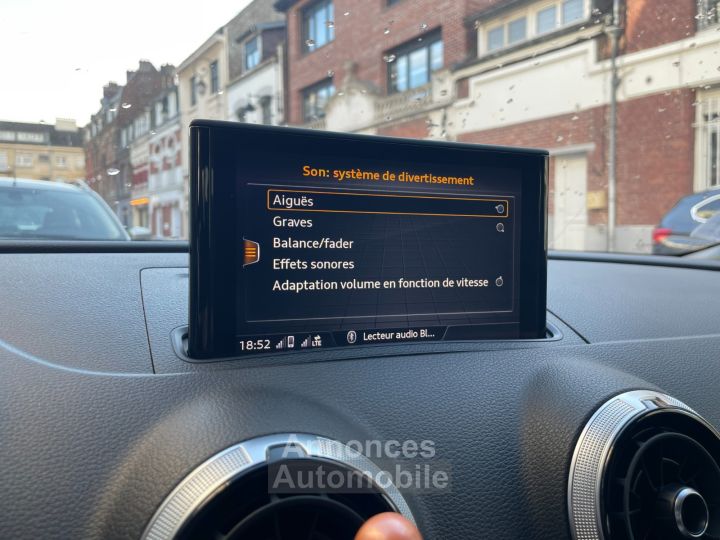 Audi A3 Sportback 30 TFSI 116 S tronic 7 Design Luxe / CAMERA DE RECUL / SIEGES CHAUFFANTS / GPS - 38